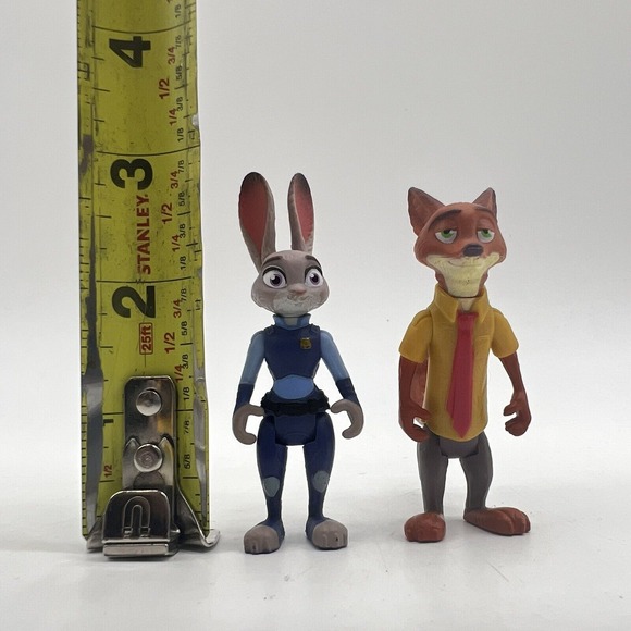Zootopia 3" Small Action Figures Nick Wilde Judy‎ Hopps Toy Disney Rare HTF - Picture 2 of 3